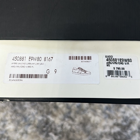 GUCCI. Men’s Metallic Gold & Silver sneaker. Original box & dust bags included. - Picture 9 of 9